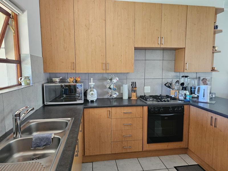 2 Bedroom Property for Sale in Kleinmond Western Cape